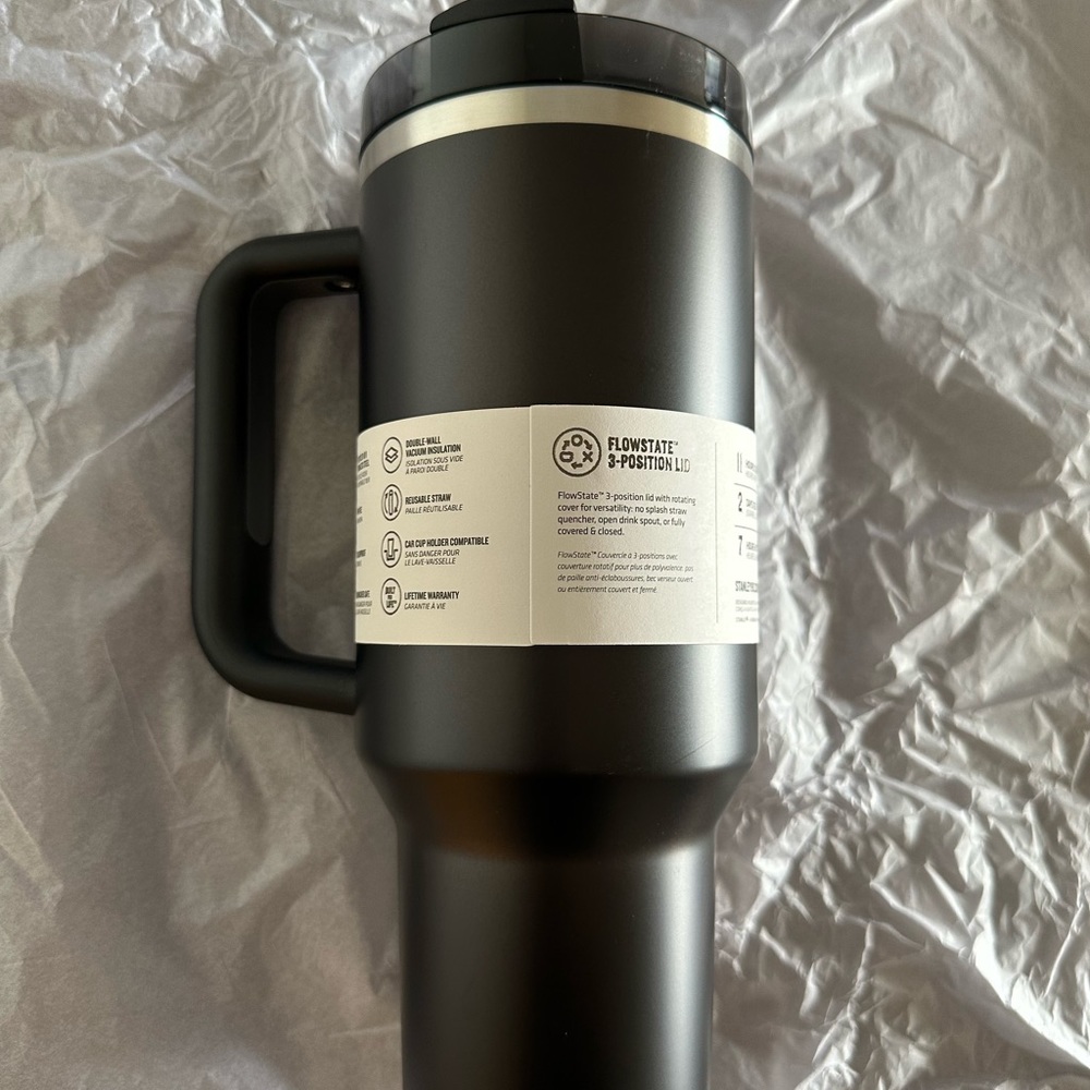Stanley 40oz Stainless Steel H2.0 FlowState Quencher Tumbler - Black Glow Color - Picture 2 of 4